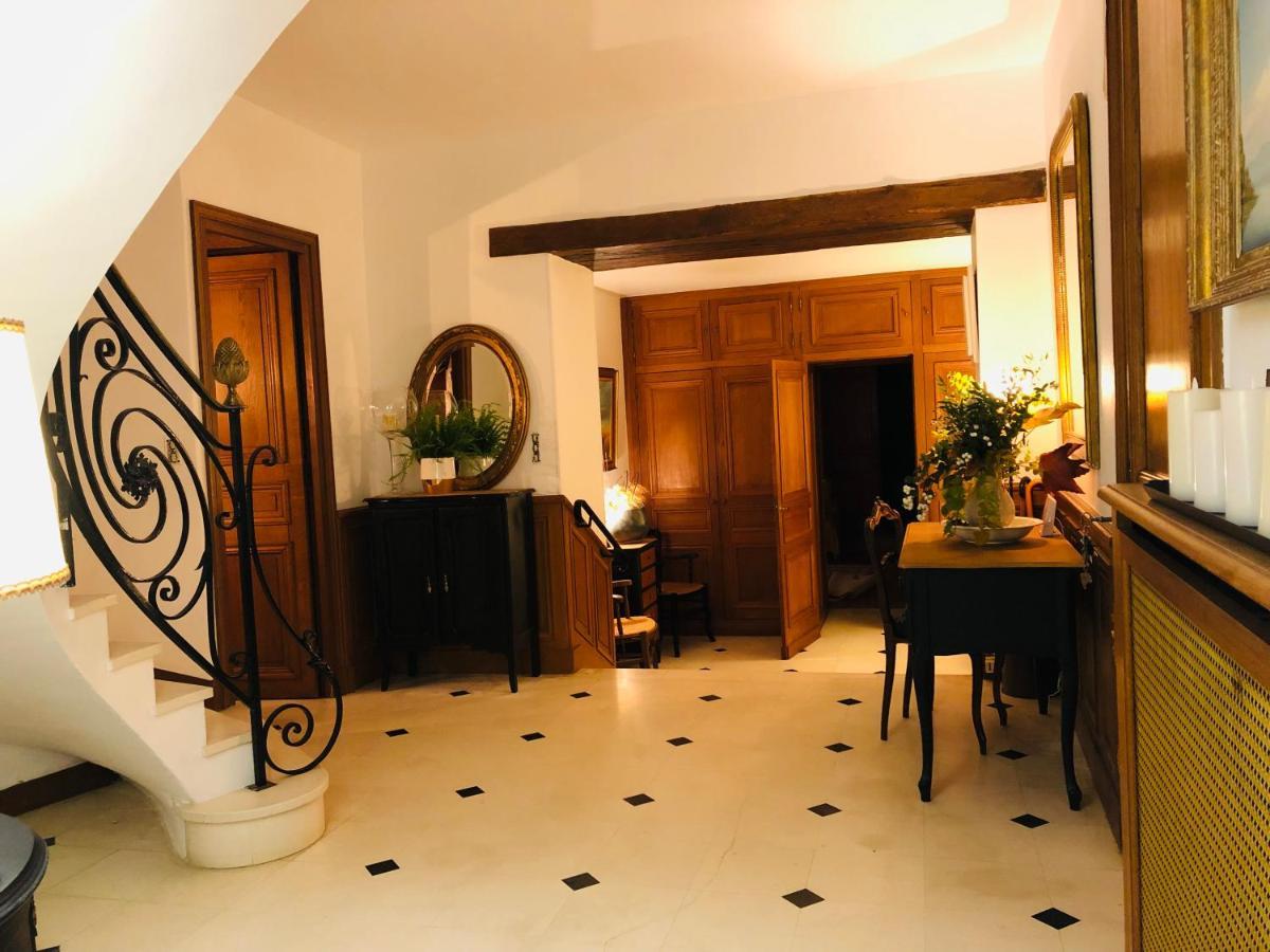 La Plaine De L'Angelus Bed & Breakfast Chailly-en-Biere Exterior photo